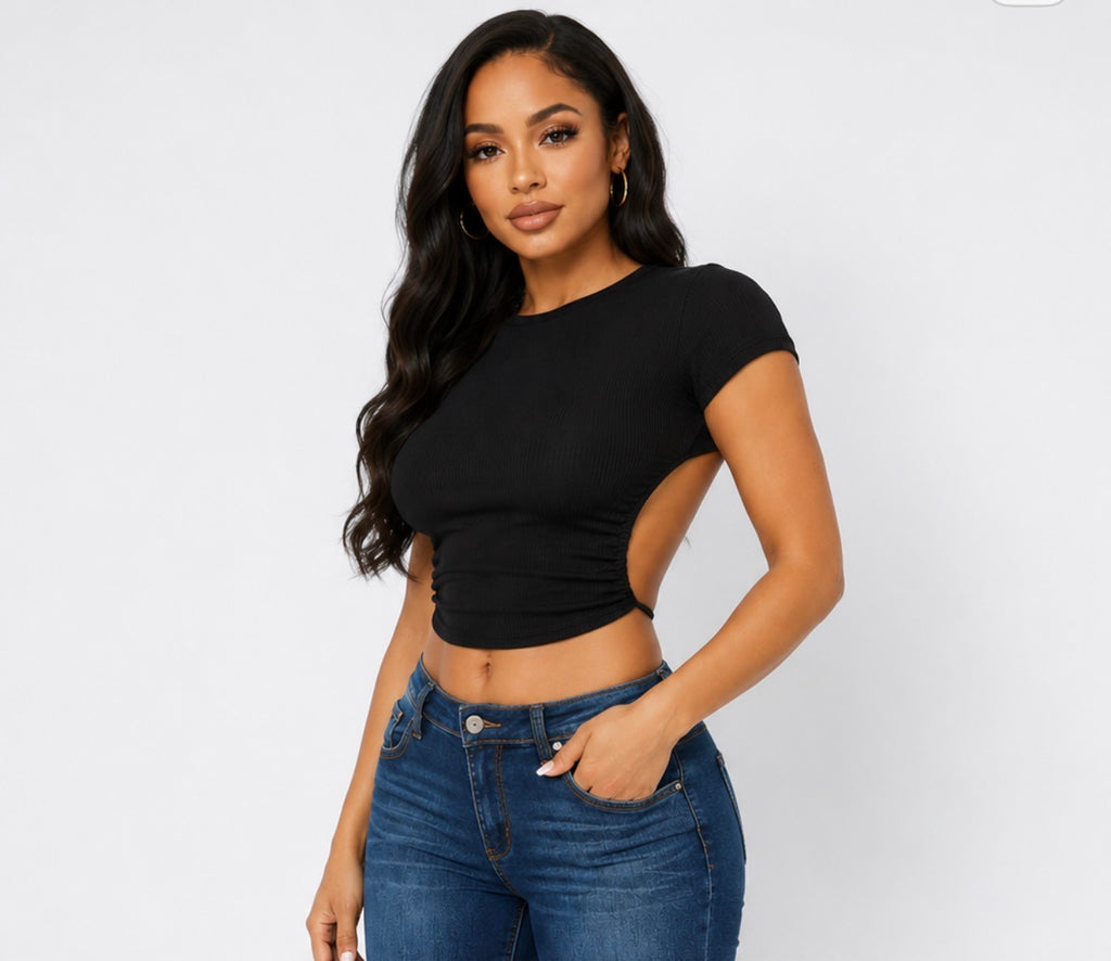 Open Invitation Top 🖤
